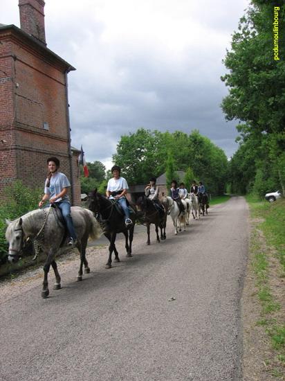 randonnee ete 2005 cheval poney - pcmbrando05_0856_2.jpg