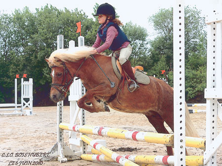 Alizee-cso-fontaine-soret